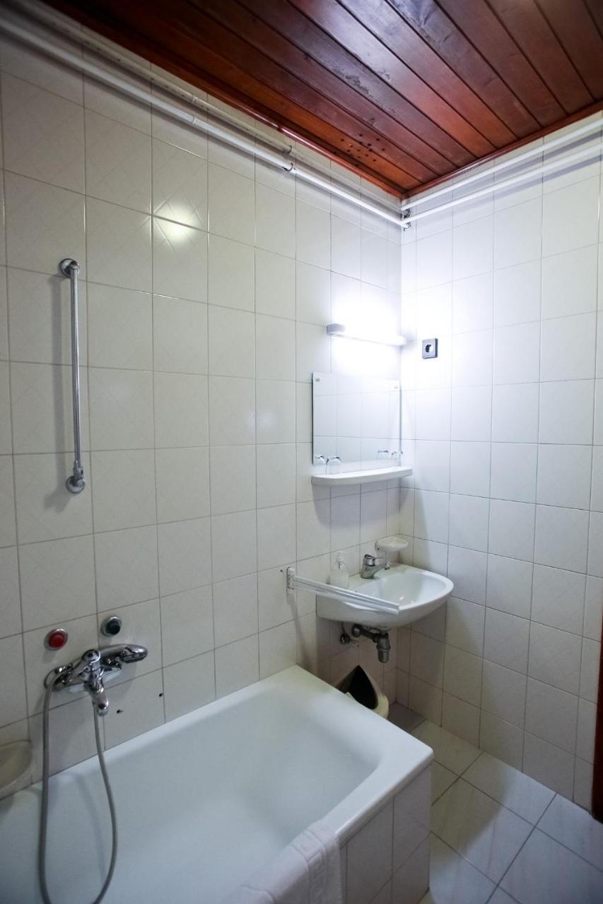 Lenau Haz Bed & Breakfast Beci Exterior foto