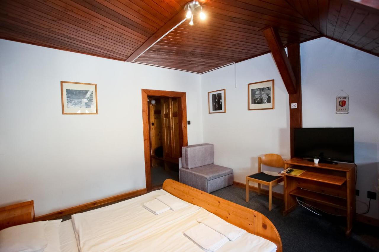 Lenau Haz Bed & Breakfast Beci Exterior foto