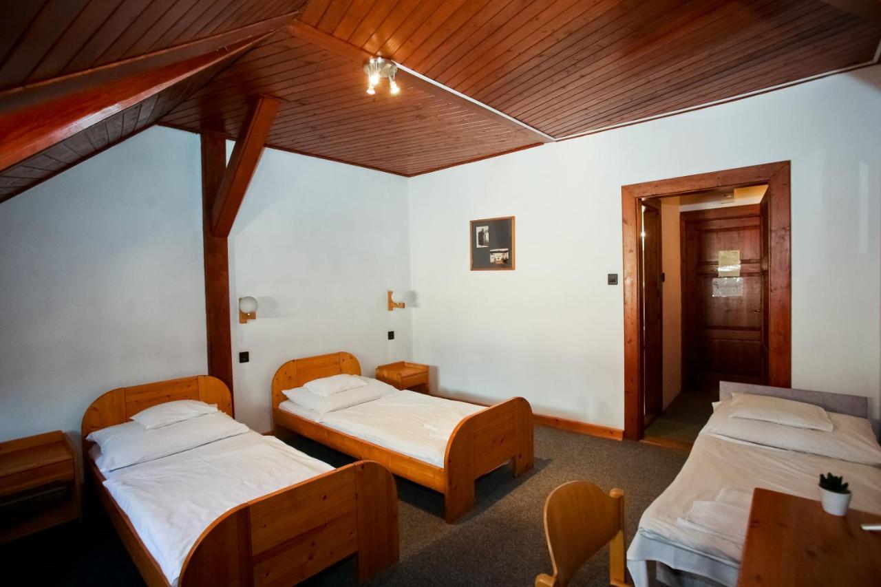 Lenau Haz Bed & Breakfast Beci Exterior foto